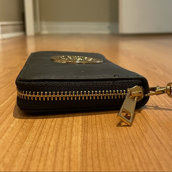 Black purse - Picture 8 of 10